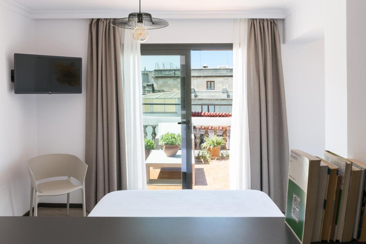 סביליה Puerta Catedral Holiday Suites מראה חיצוני תמונה