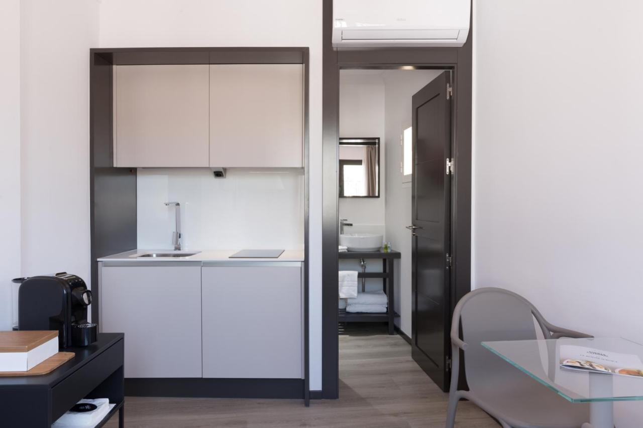 סביליה Puerta Catedral Holiday Suites מראה חיצוני תמונה