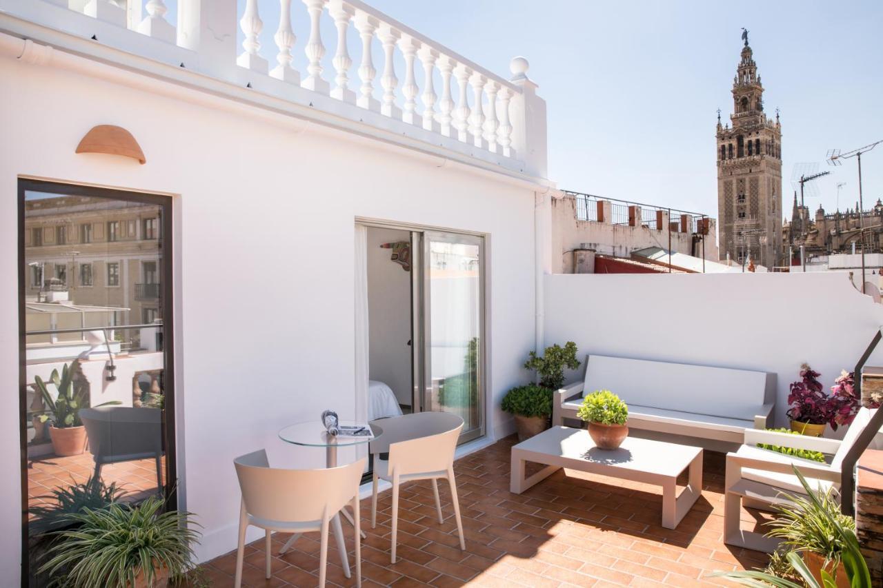 סביליה Puerta Catedral Holiday Suites מראה חיצוני תמונה