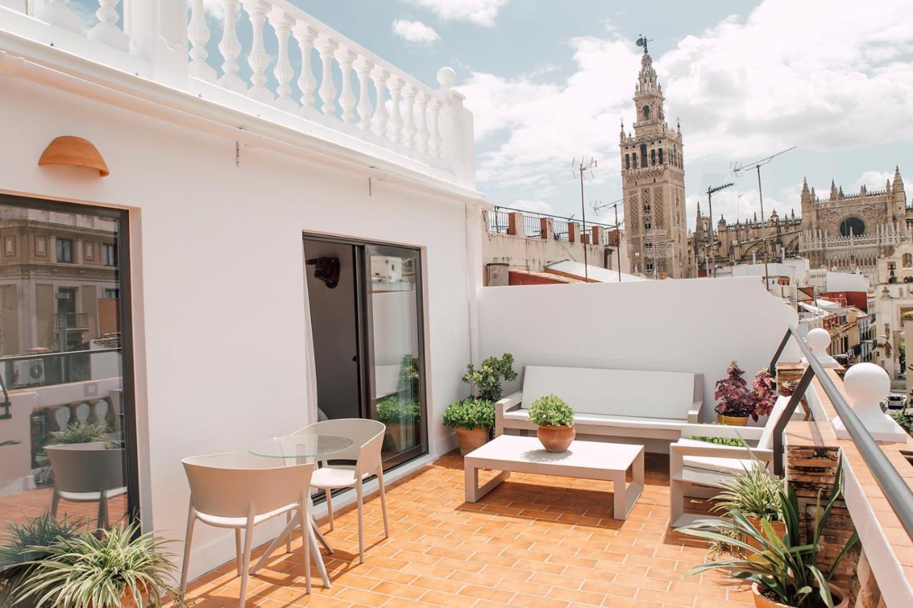 סביליה Puerta Catedral Holiday Suites מראה חיצוני תמונה
