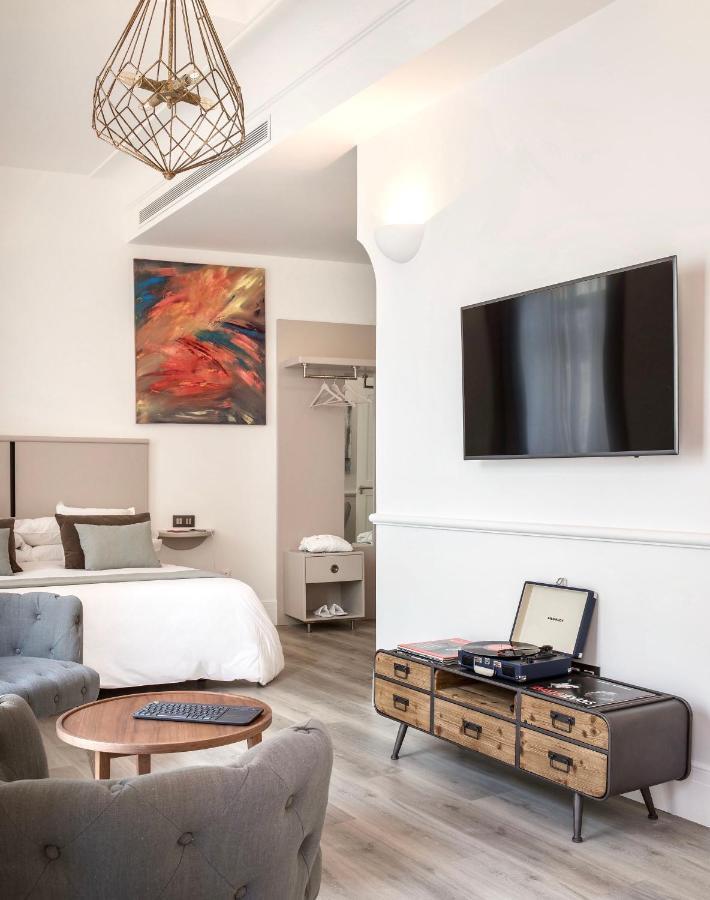 סביליה Puerta Catedral Holiday Suites מראה חיצוני תמונה